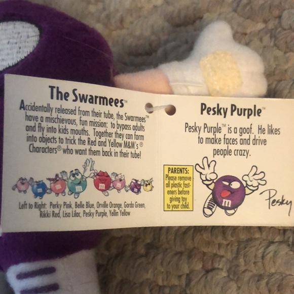 M&M plushie - Picture 3 of 5